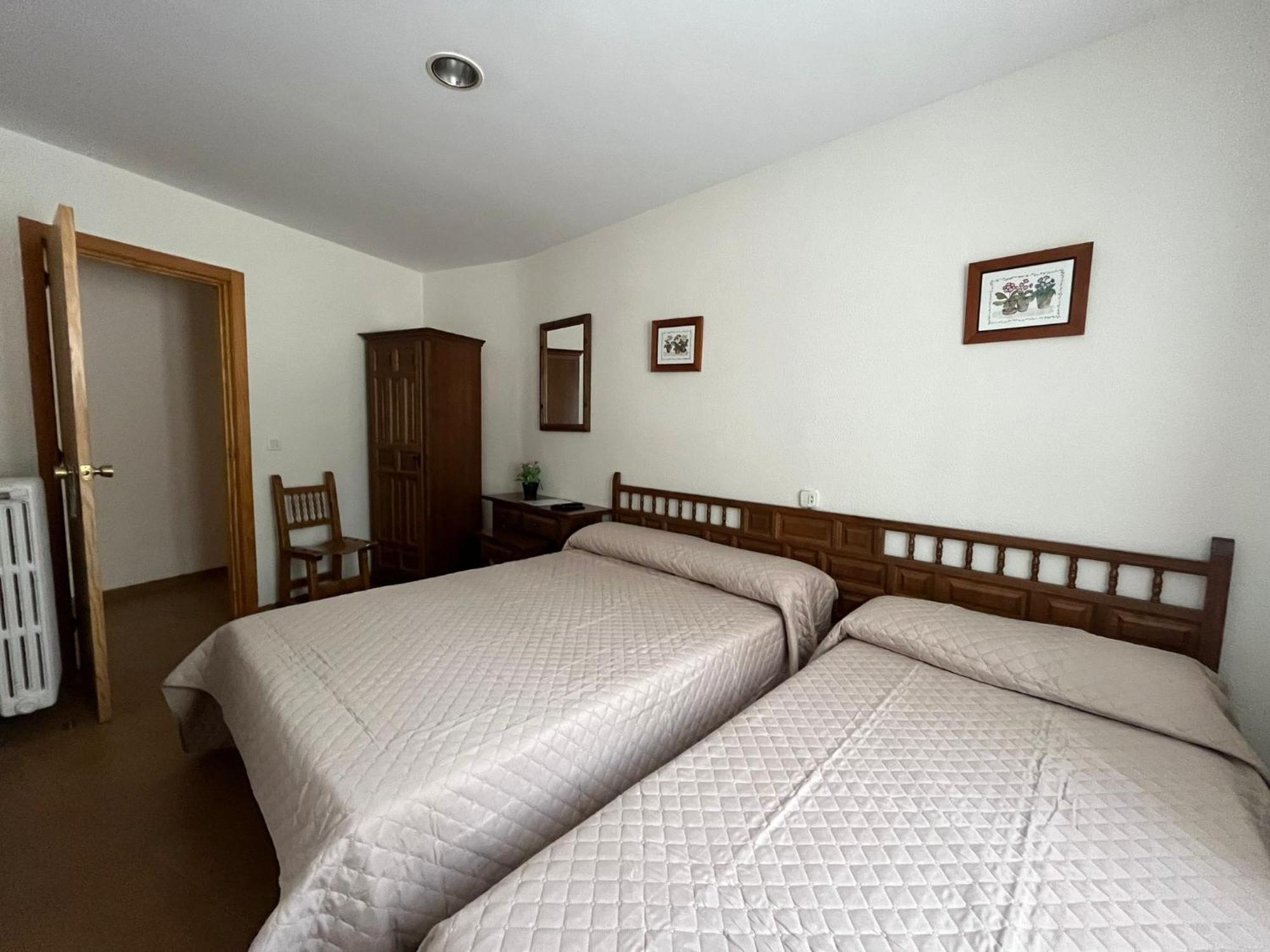 Hostal Casa Amalia Teruel Exterior photo